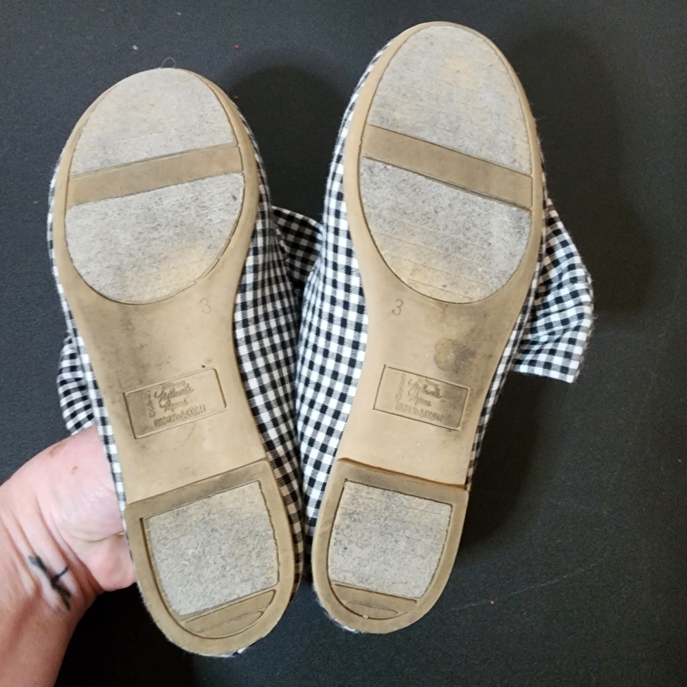 Minnie Mouse Girls Black and White Checkered Bow Flat...Size 3 - Picture 3 of 5